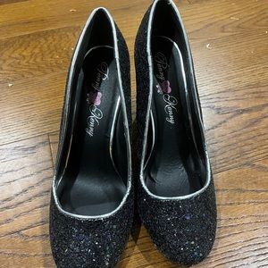 Penny Loves Kenny Ritz  Pump